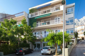 Apartments Makarska